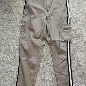Athleta Summit Cargo Pants Sporty Design